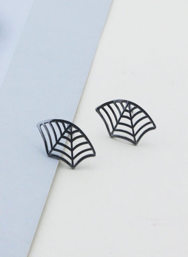 Xeyau Goth Earrings Spider Web Earrings for Women Halloween Earrings Cartilage Funny Fake Spider Punk Stud Earring Goth Halloween Piercing Earring Accessories Jewelry (Black-Pin) - Image 5